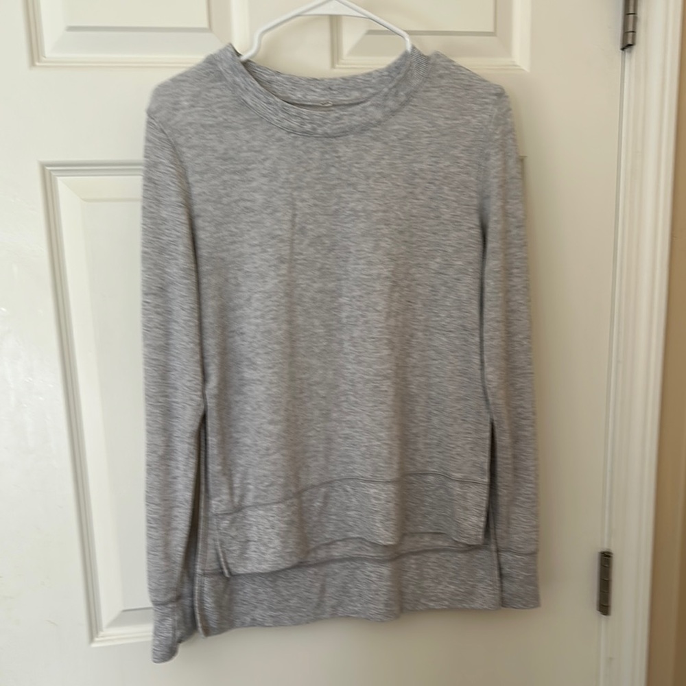 Alo Gray Women's Sweatshirt